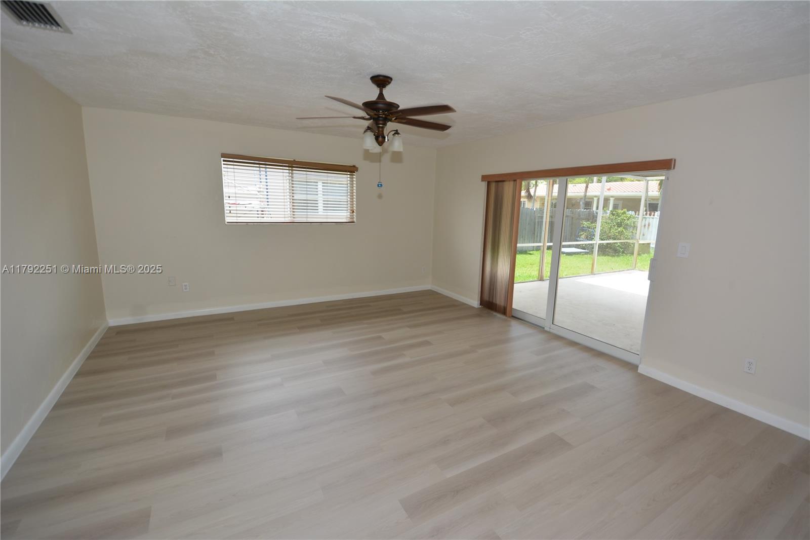Listing Photo 26