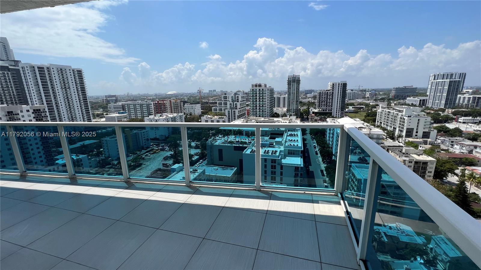 Listing Photo 12
