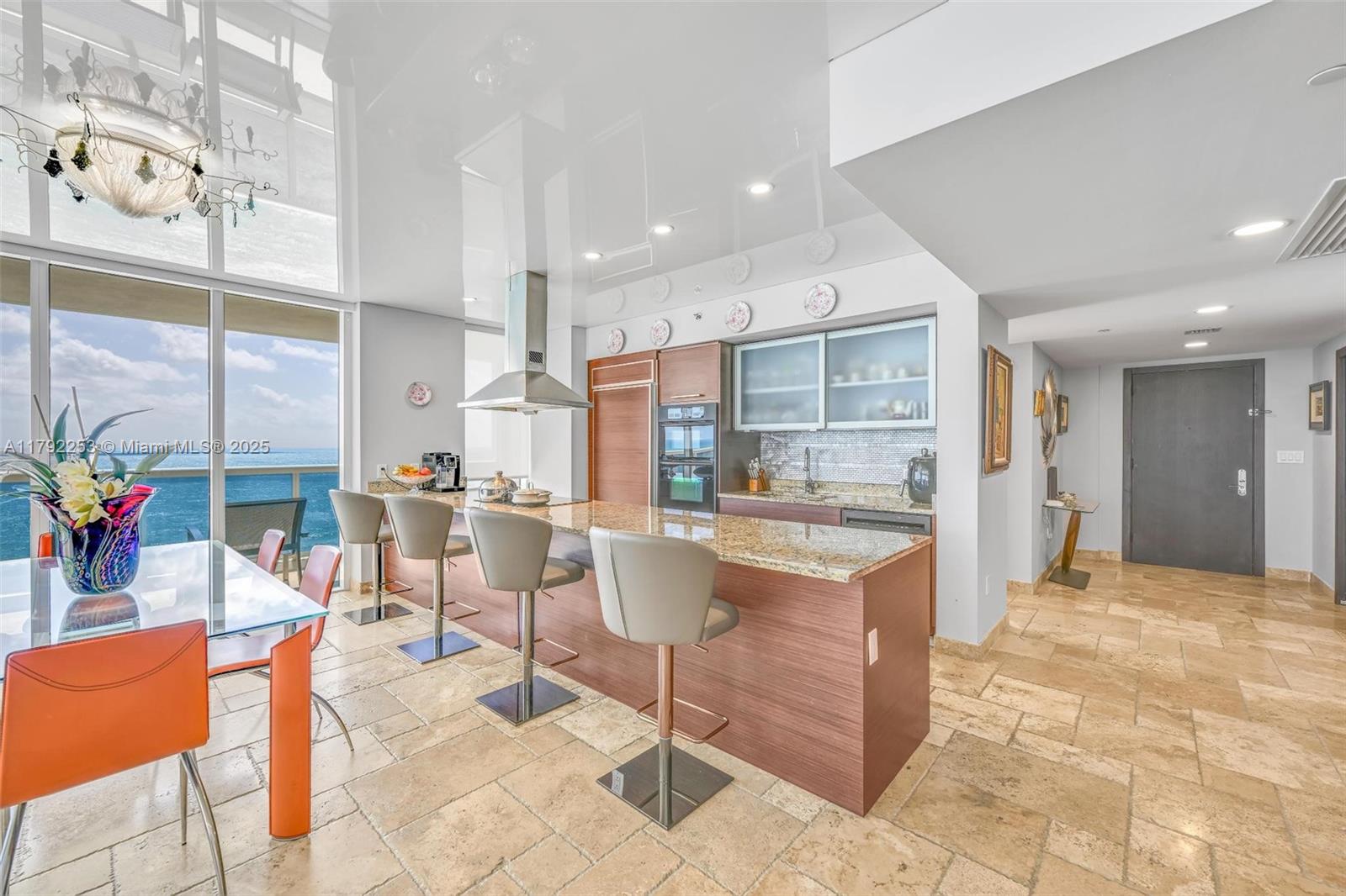 Property photo # 6