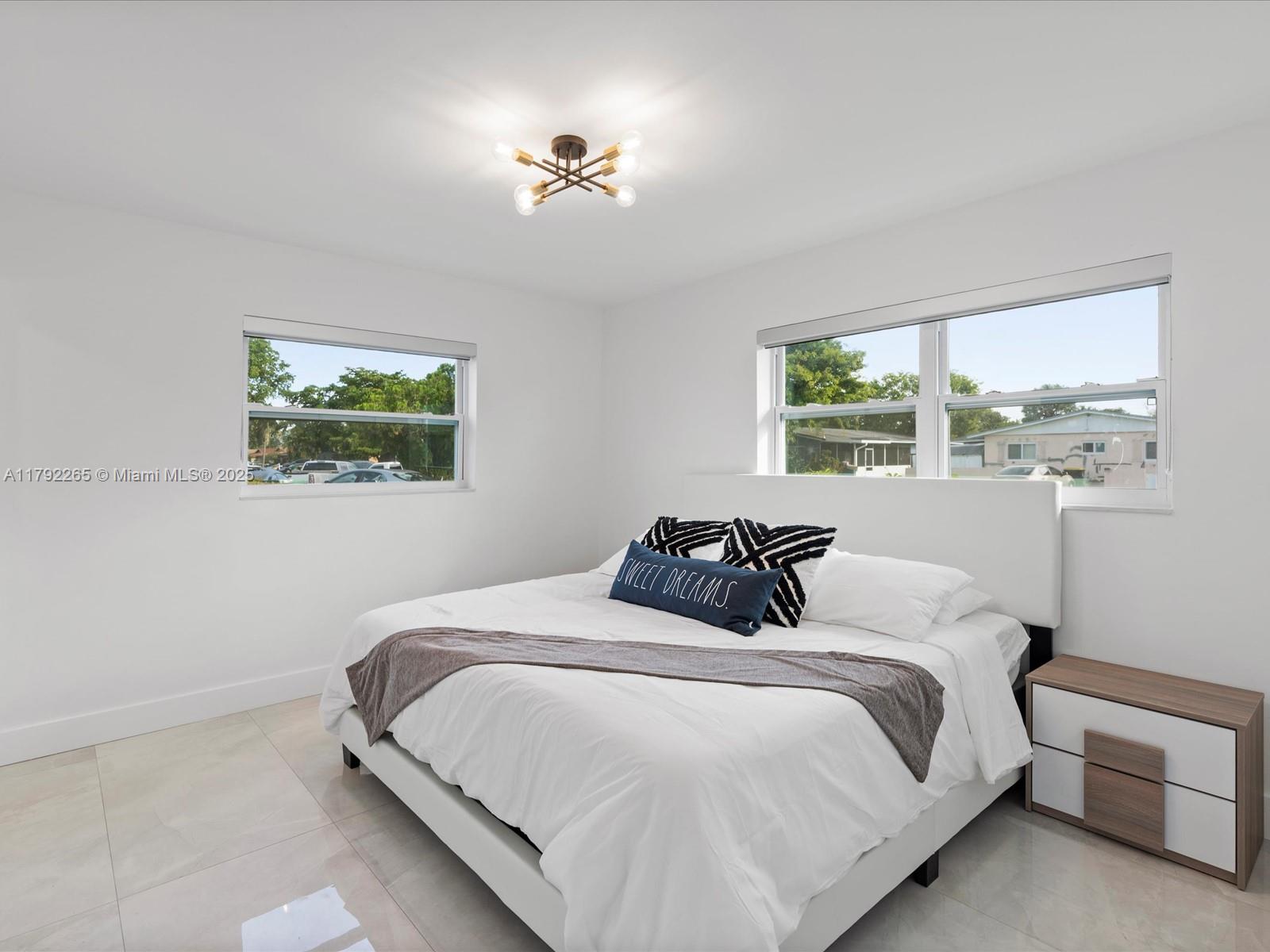 4761 SW 43rd Ter, Dania Beach, Florida image 17
