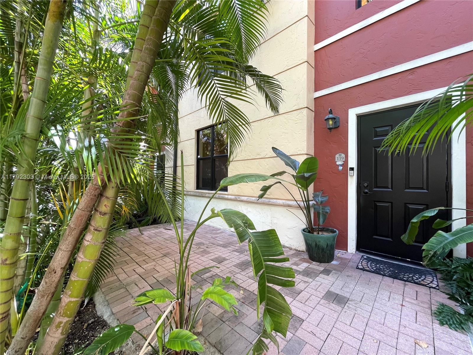 888 Douglas Rd Unit 119, Coral Gables, Florida 33134