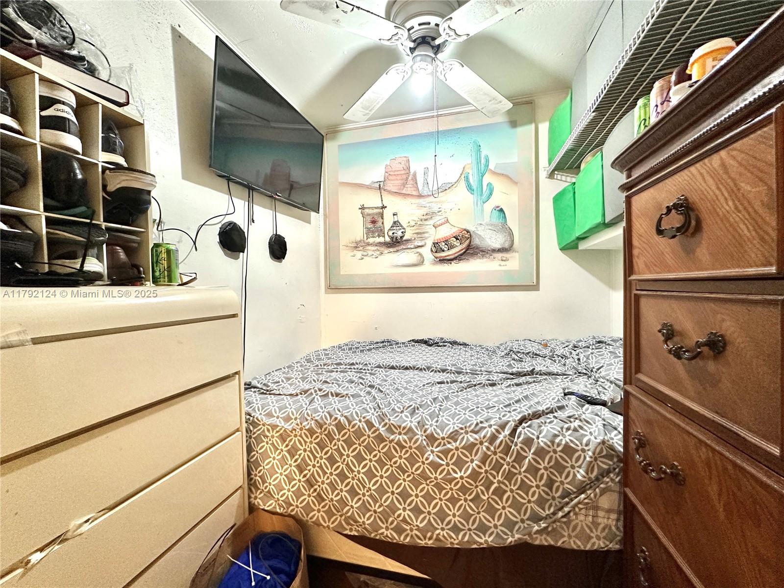 8135 W 9th Ave, Hialeah, Florida image 36