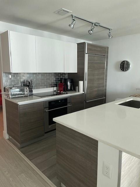 Property photo # 6