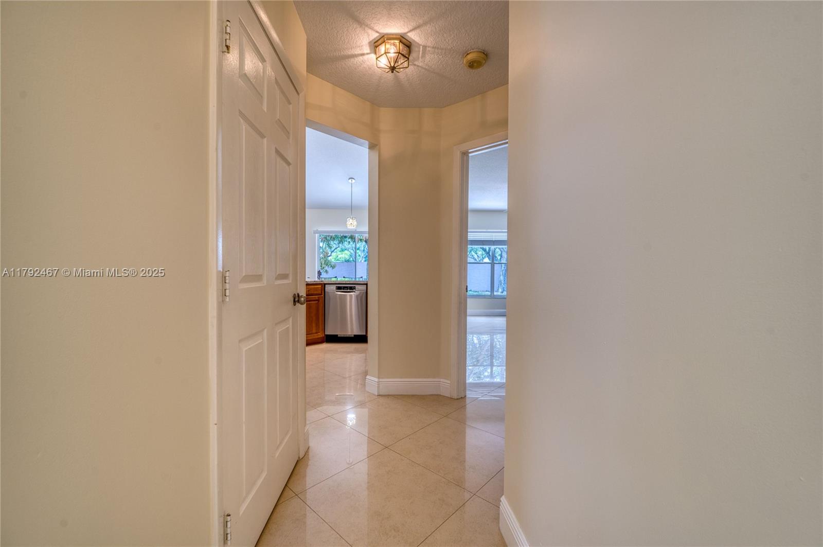 10240 Port Of Spain St, Cooper City, Florida image 21