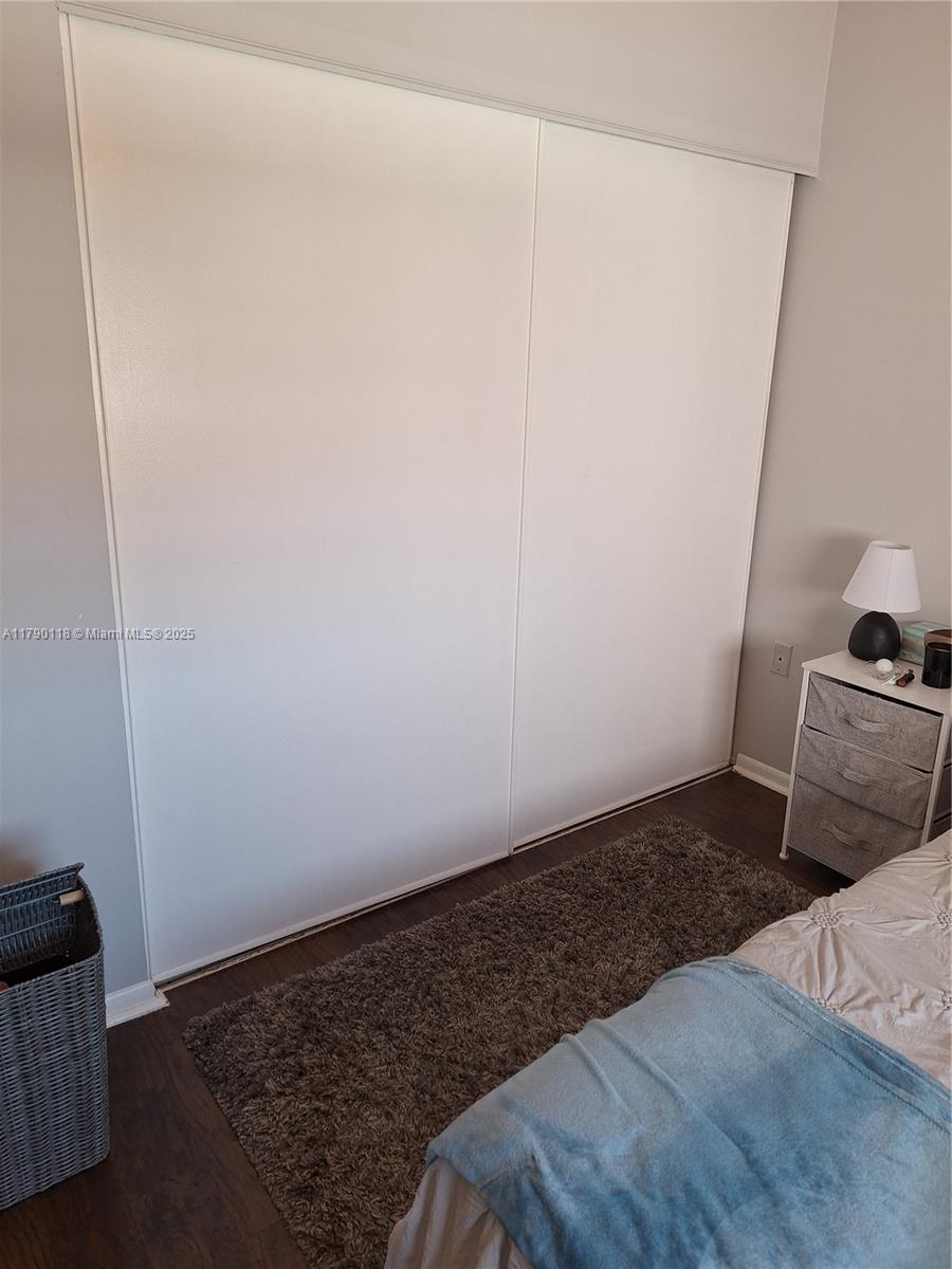 Listing Photo 10