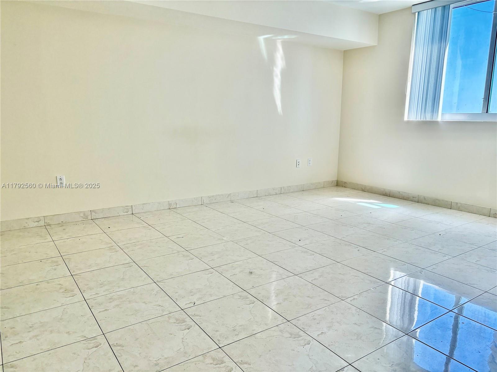 1800 N BAYSHORE DRIVE #3311, Miami FL 33132