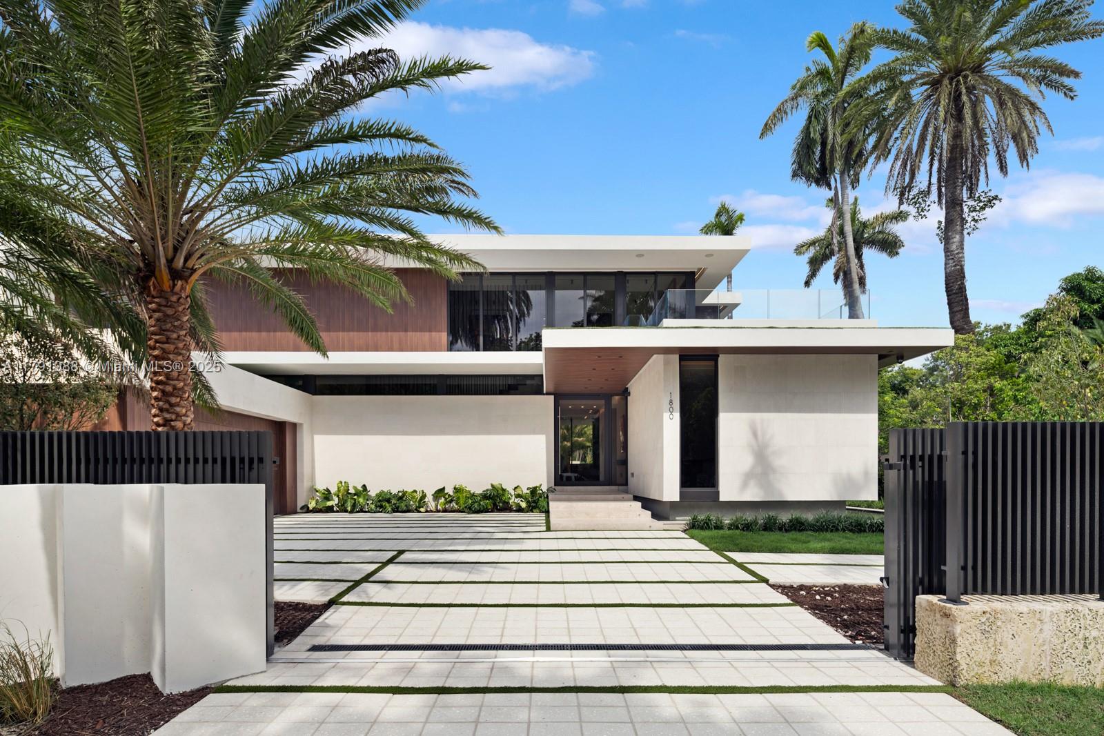 1800 27th Street Miami Beach, FL 33140