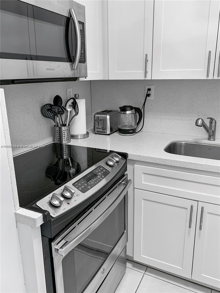 Property photo # 9