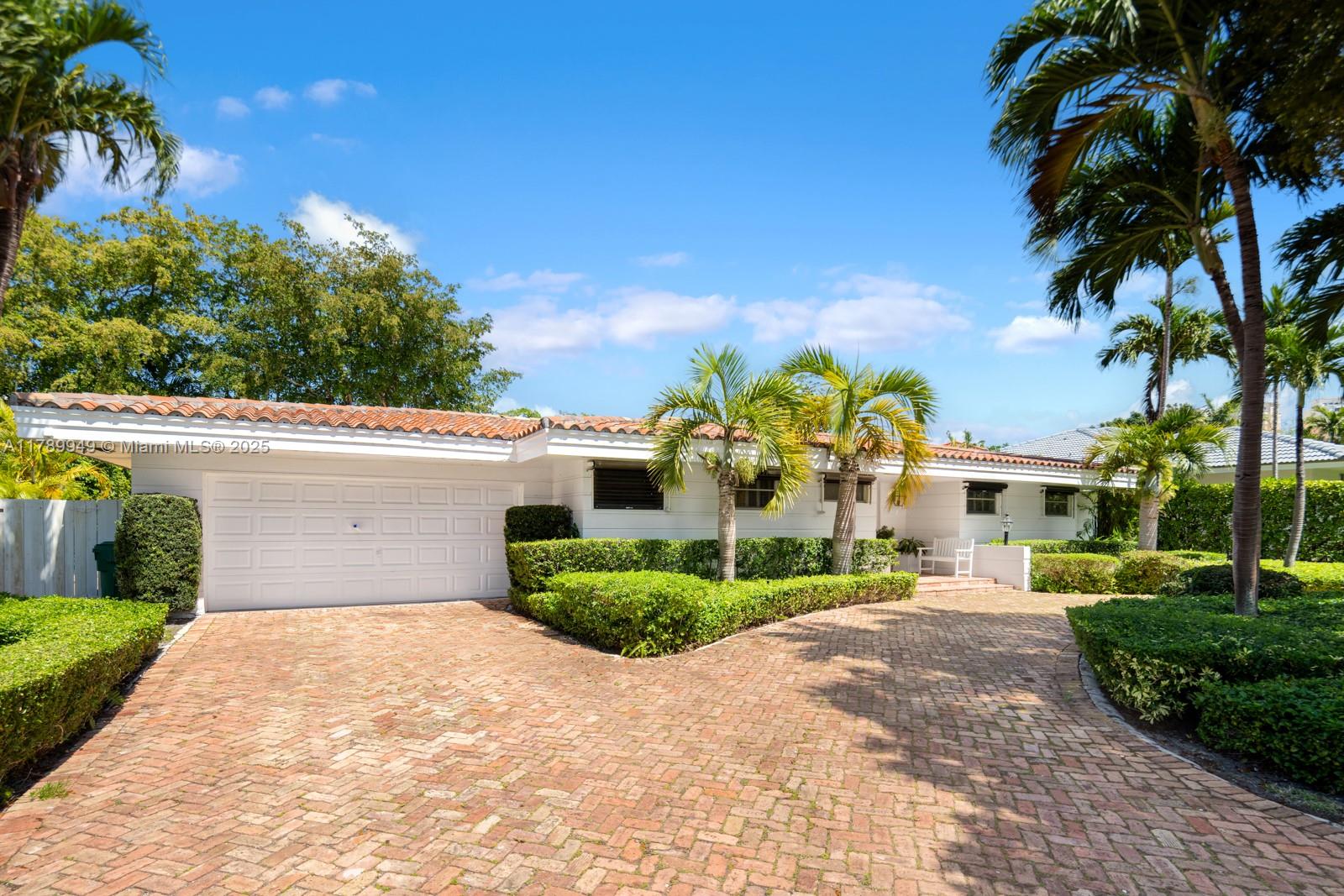 141 Island Dr Key Biscayne, FL 33149