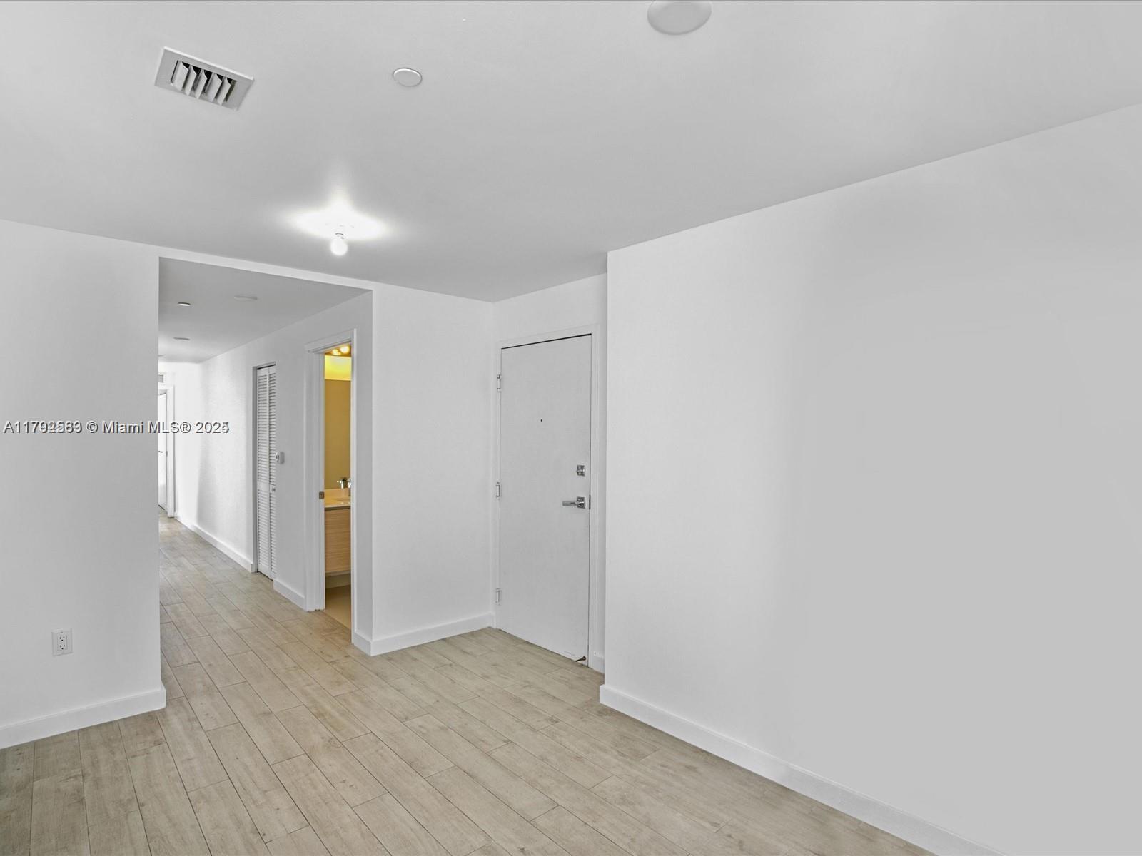 600 NE 27th St #2505, Miami FL 33137