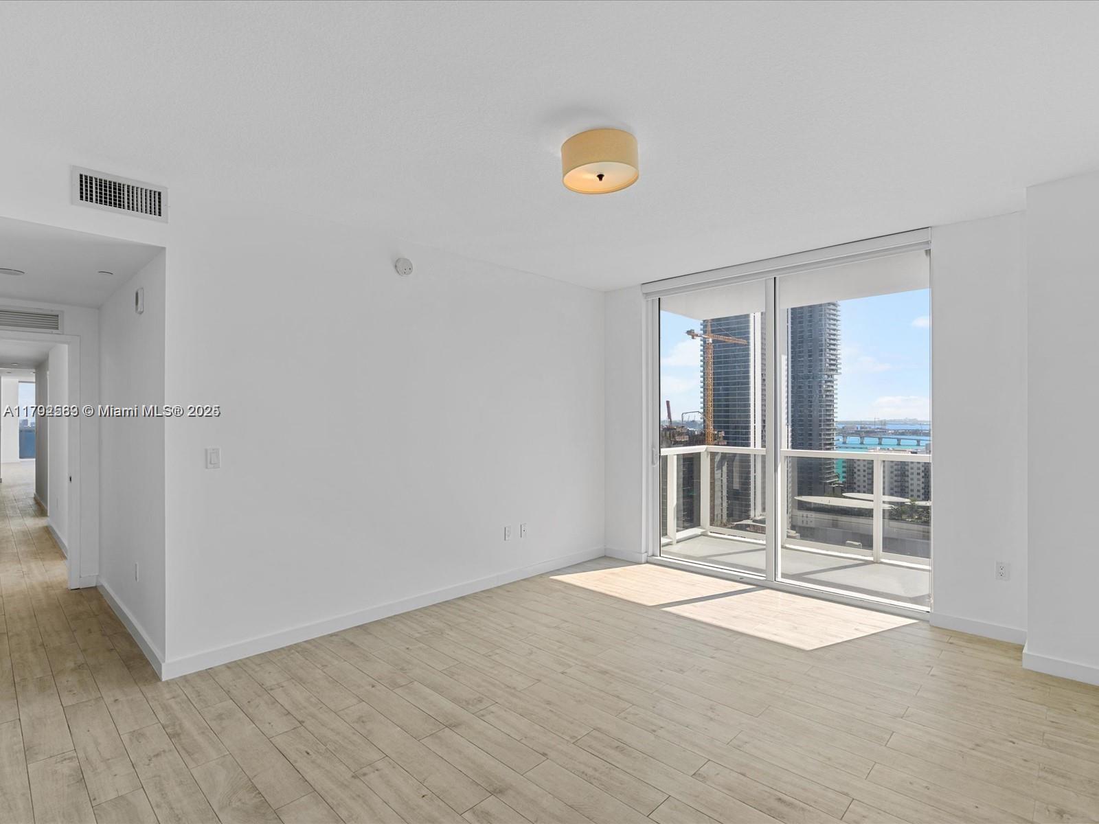 600 NE 27th St #2505, Miami FL 33137
