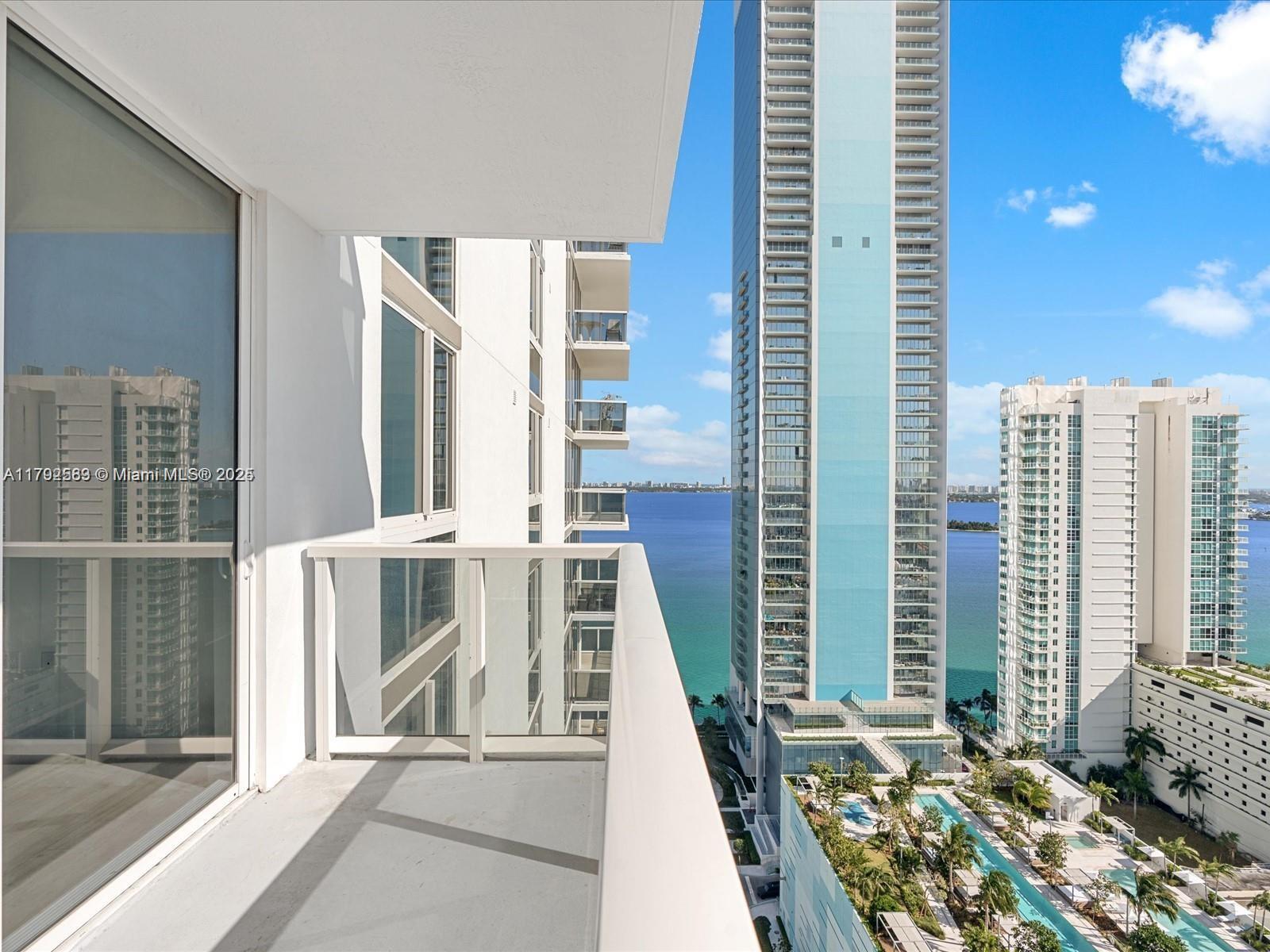 600 NE 27th St #2505, Miami FL 33137