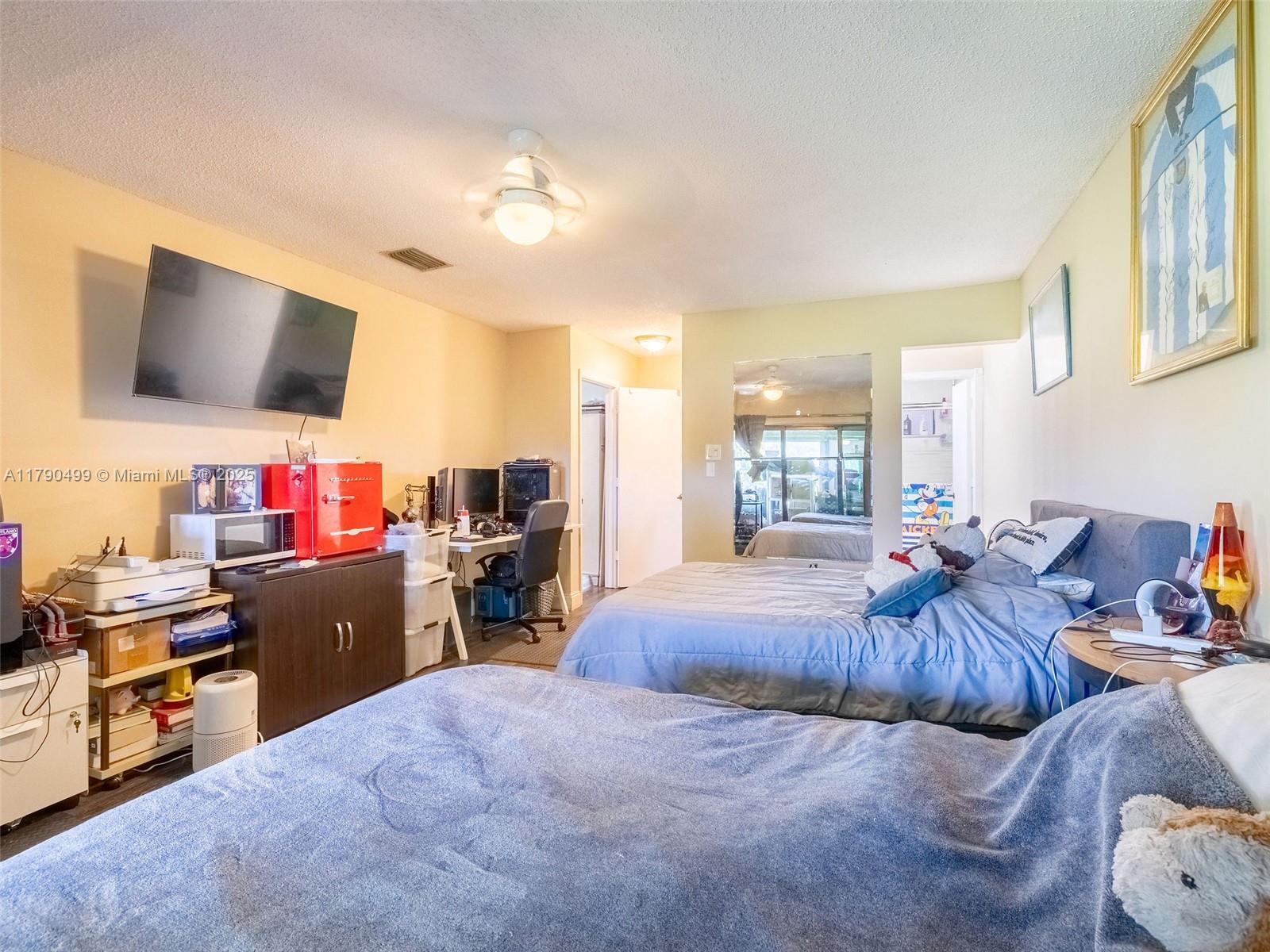 370 Fairway Cir #13, Weston, Florida image 20