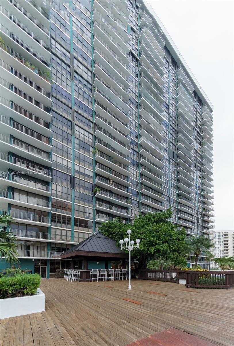 Property photo # 9