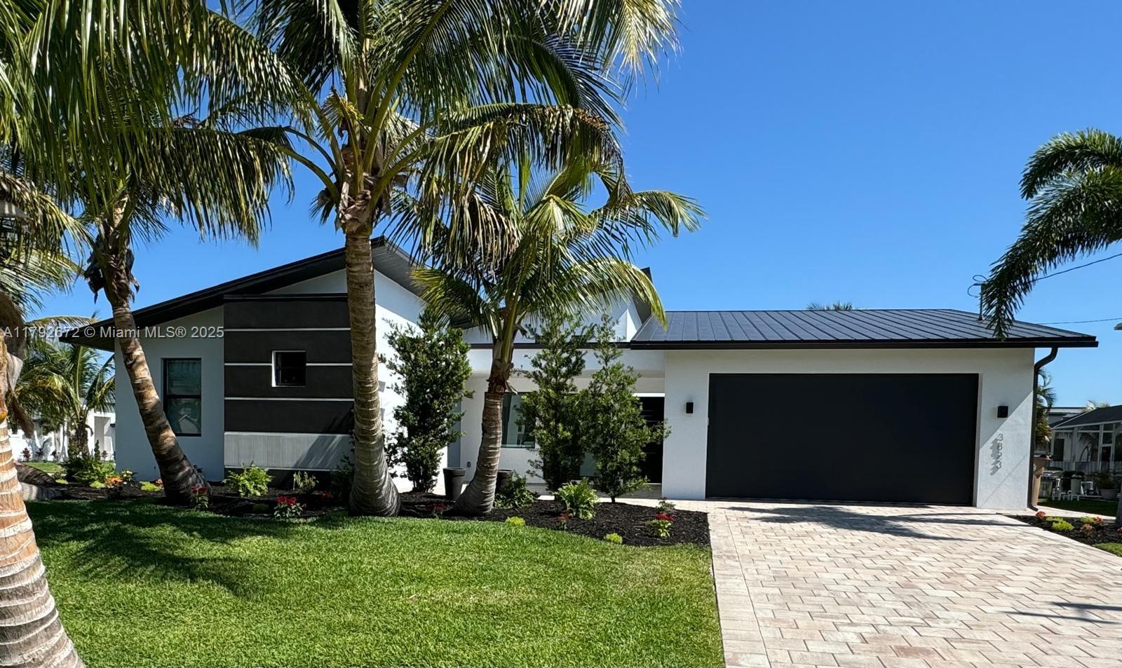 3823 SW 3rd St, Cape Coral, Florida image 3