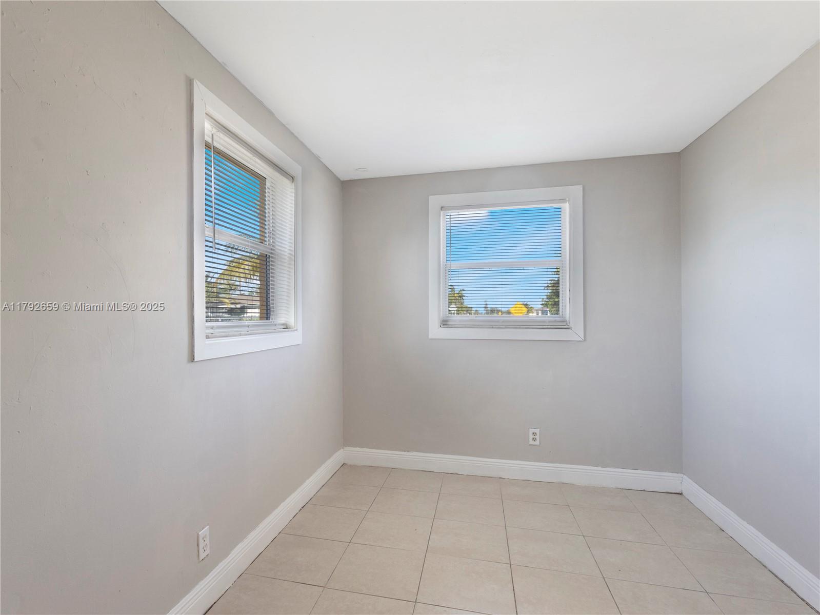 215 NW 11th Ave, Boynton Beach, Florida image 10