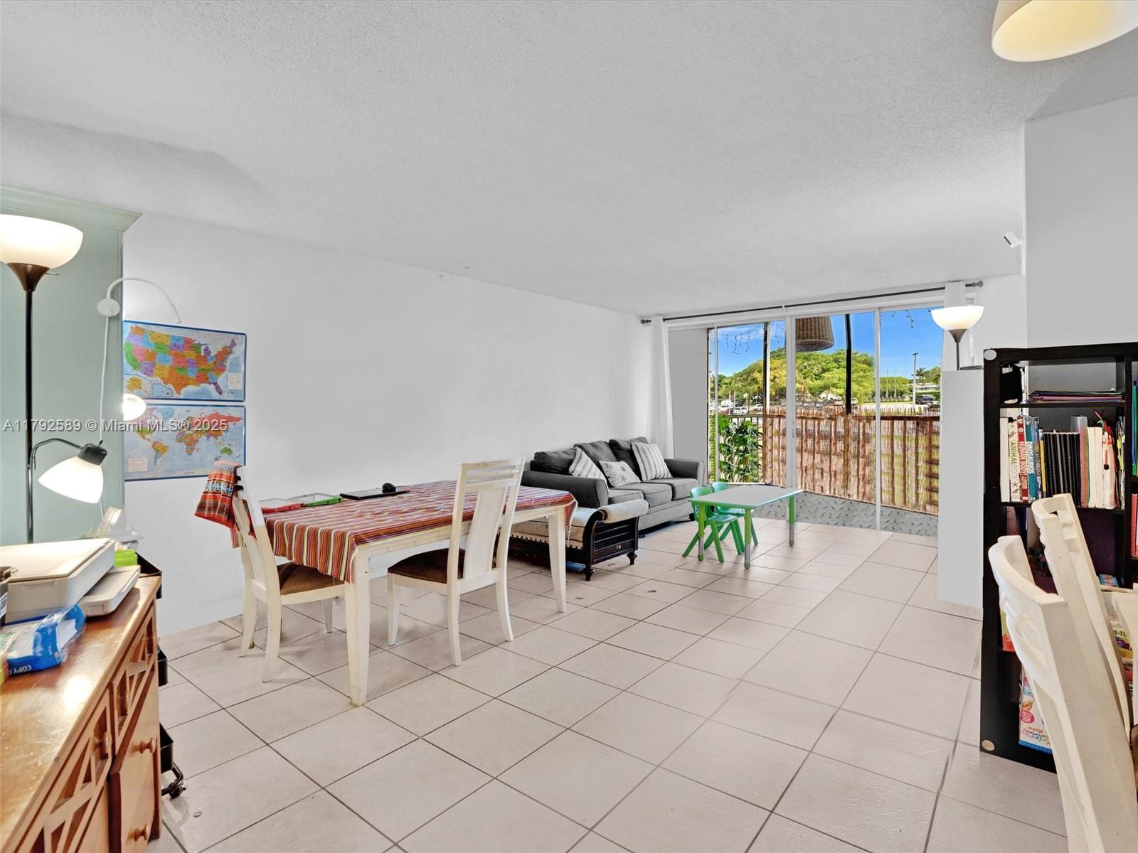 Listing Photo 10