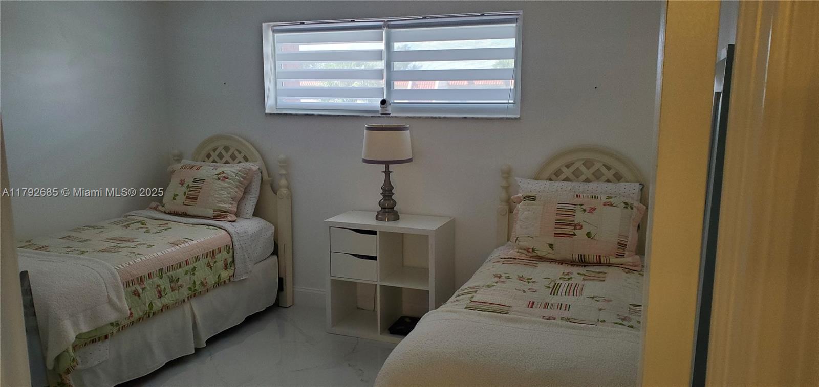 9720 S Hollybrook Lake Dr, Pembroke Pines, Florida image 2