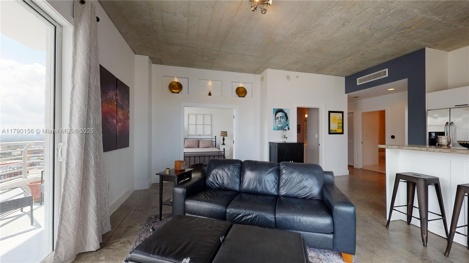 Property photo # 8