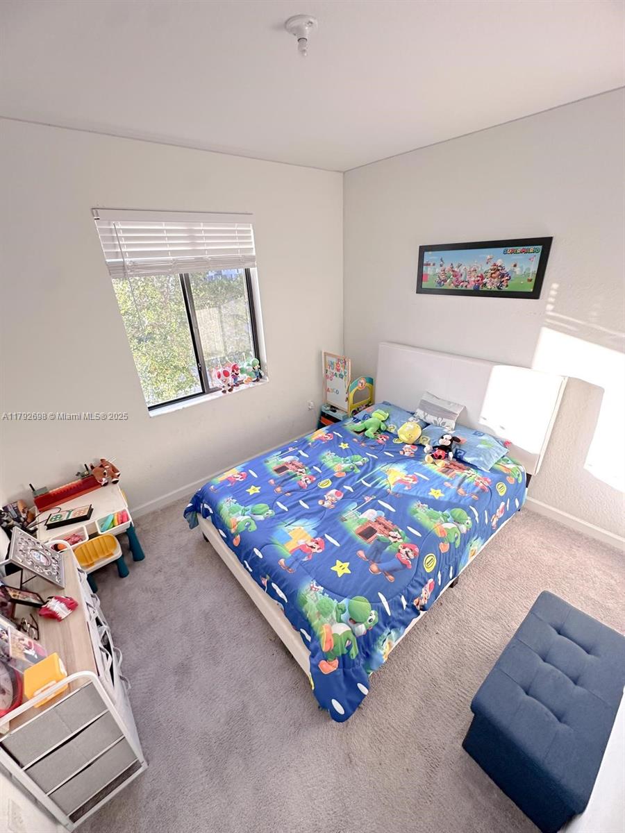 Listing Photo 10