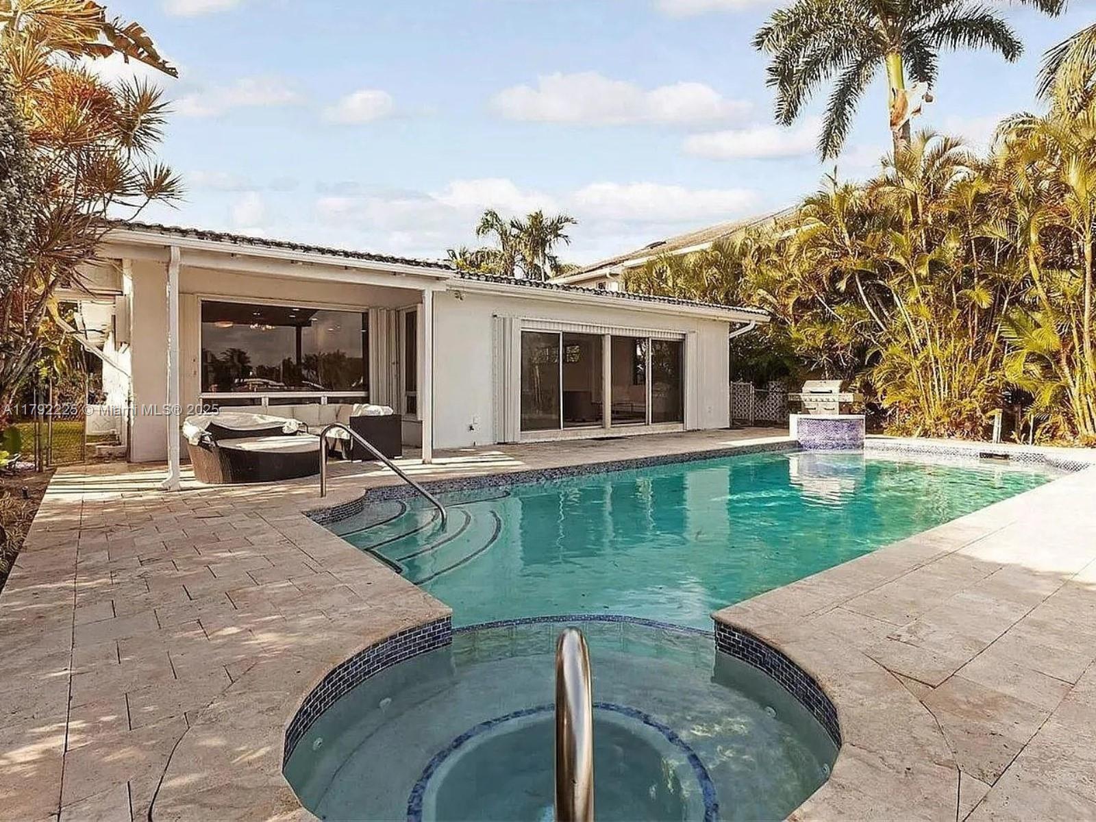 Property photo # 9