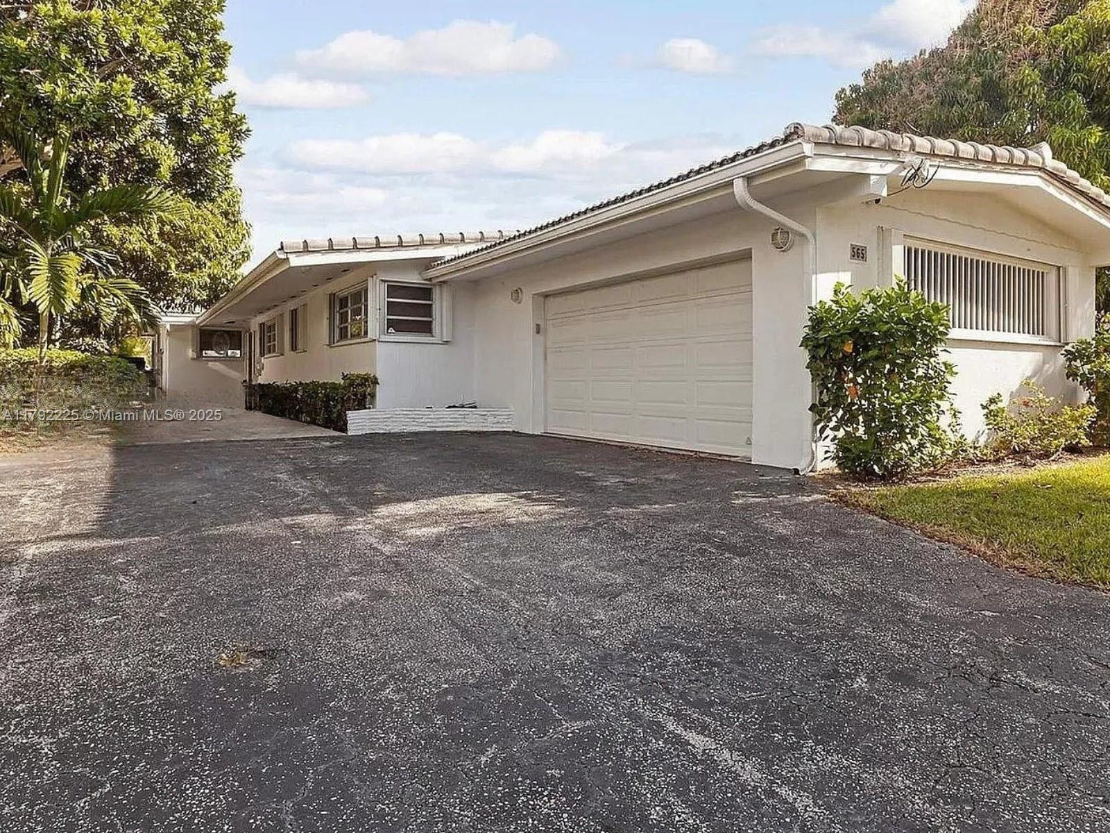 Property photo # 6