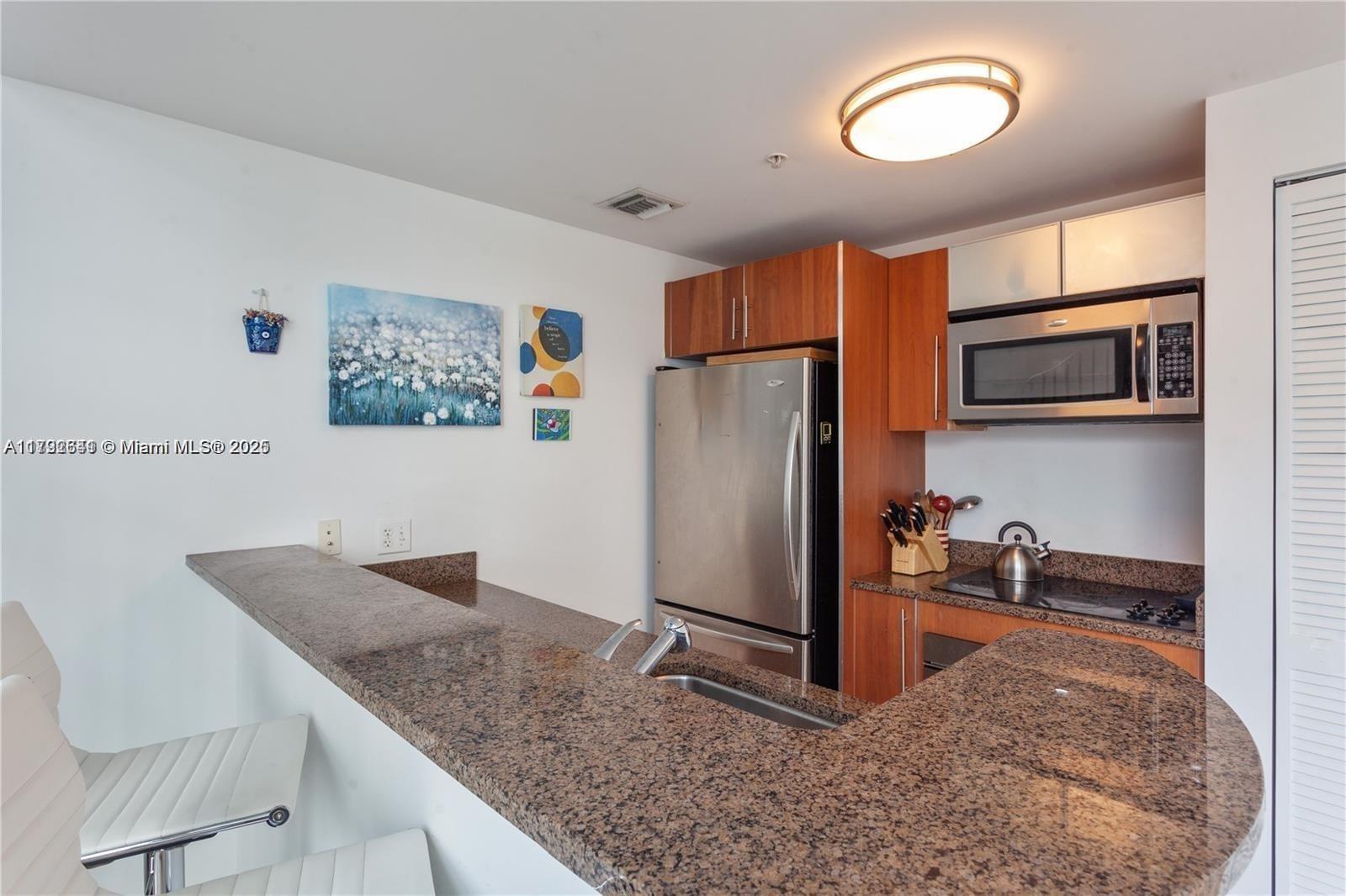 Property photo # 9