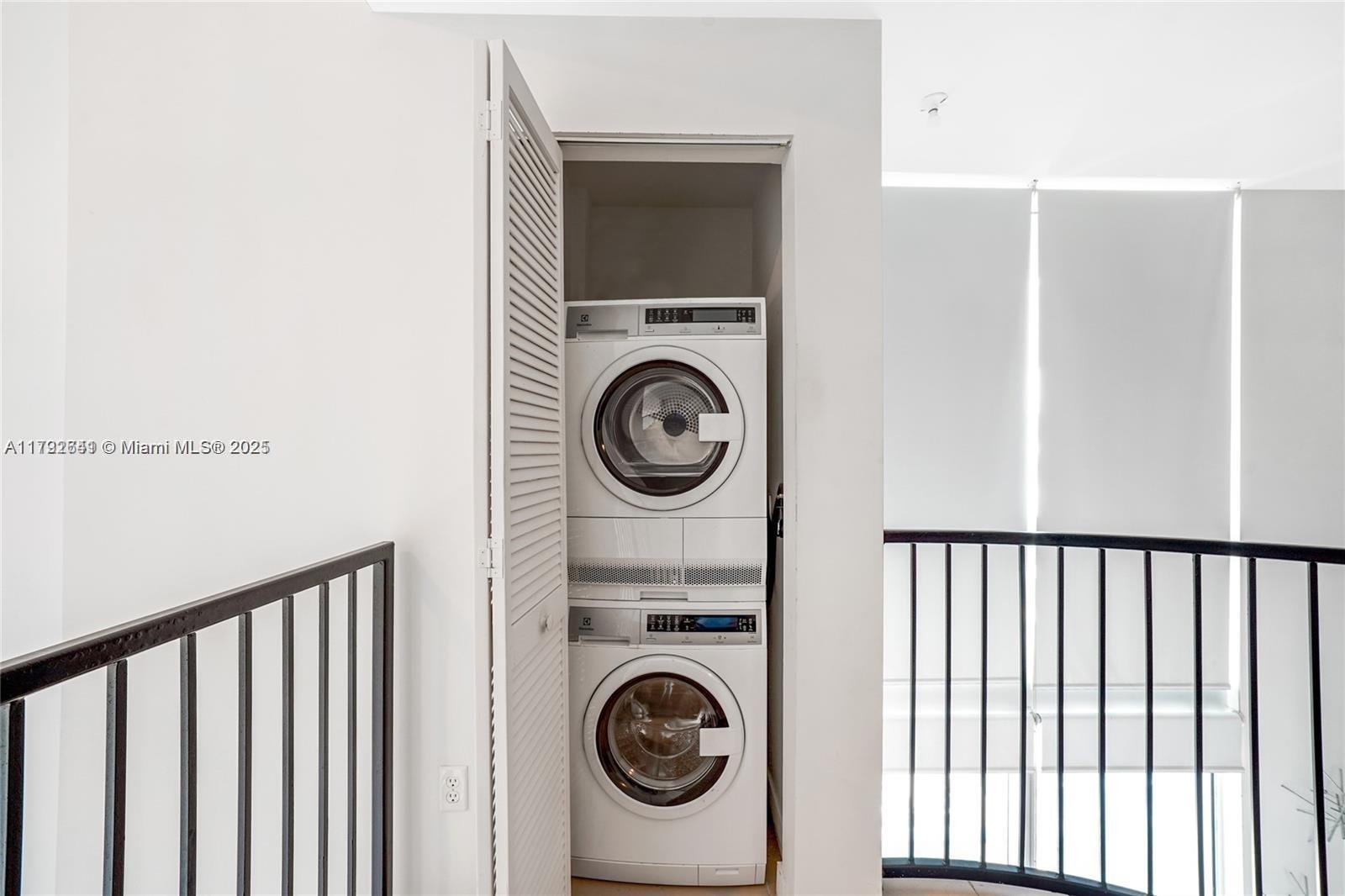 Listing Photo 11