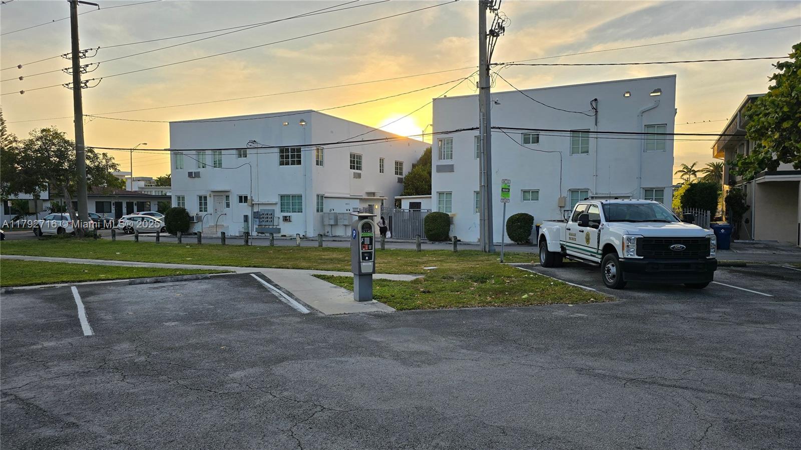 Property photo # 2