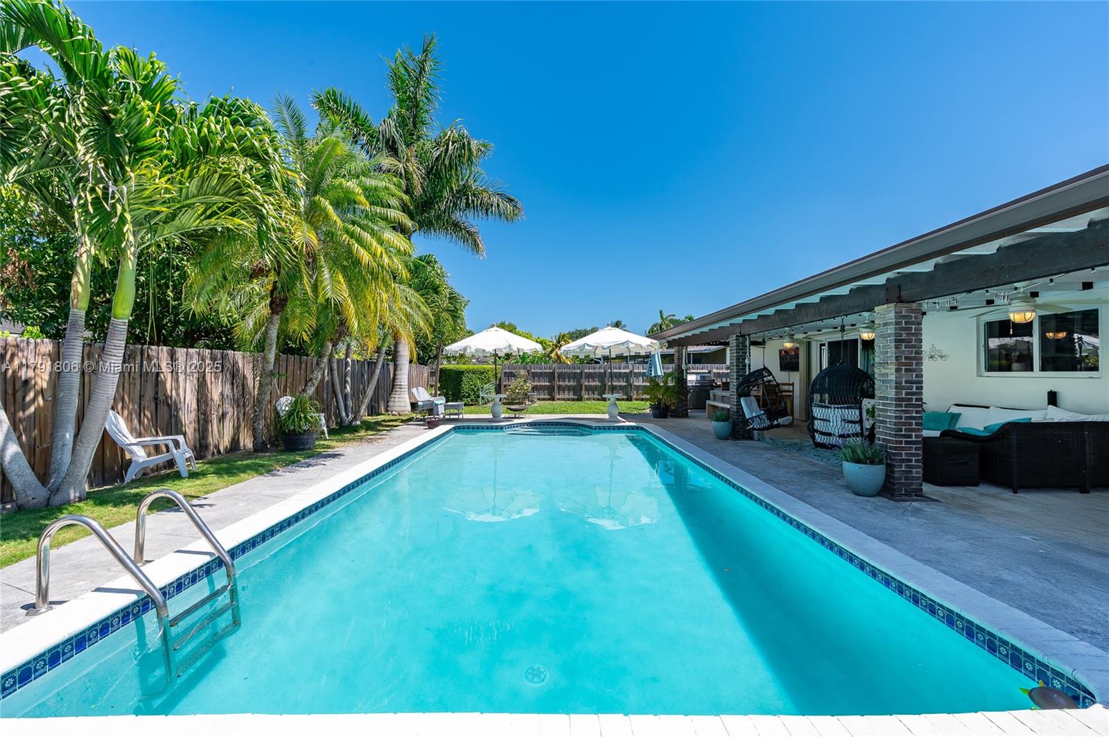 18525 SW 90th Ct, Cutler Bay, Florida image 11