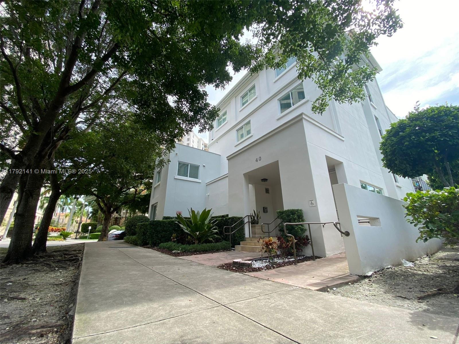 Property photo # 6