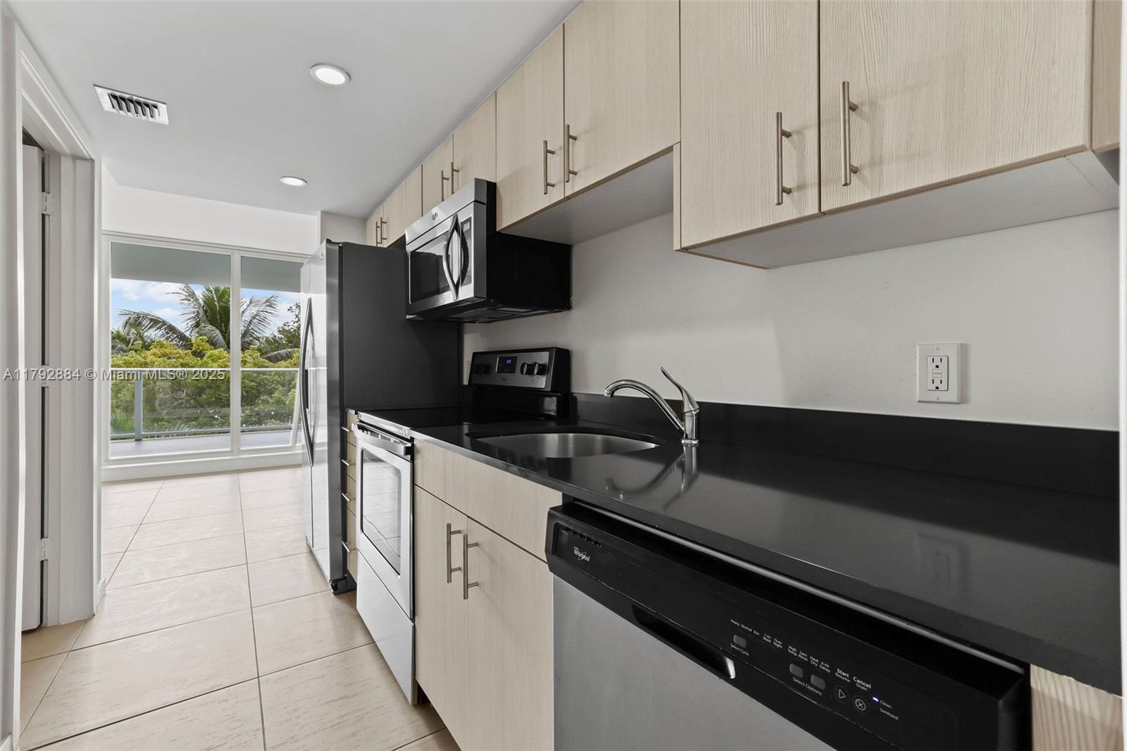 Property photo # 4