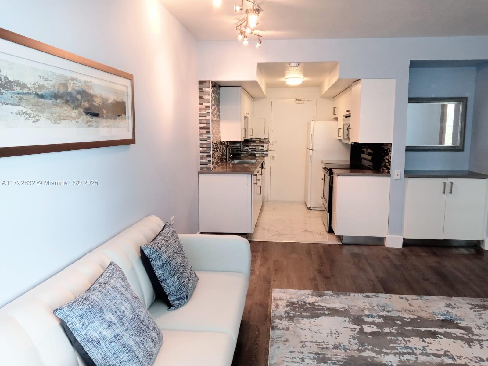 Property photo # 6
