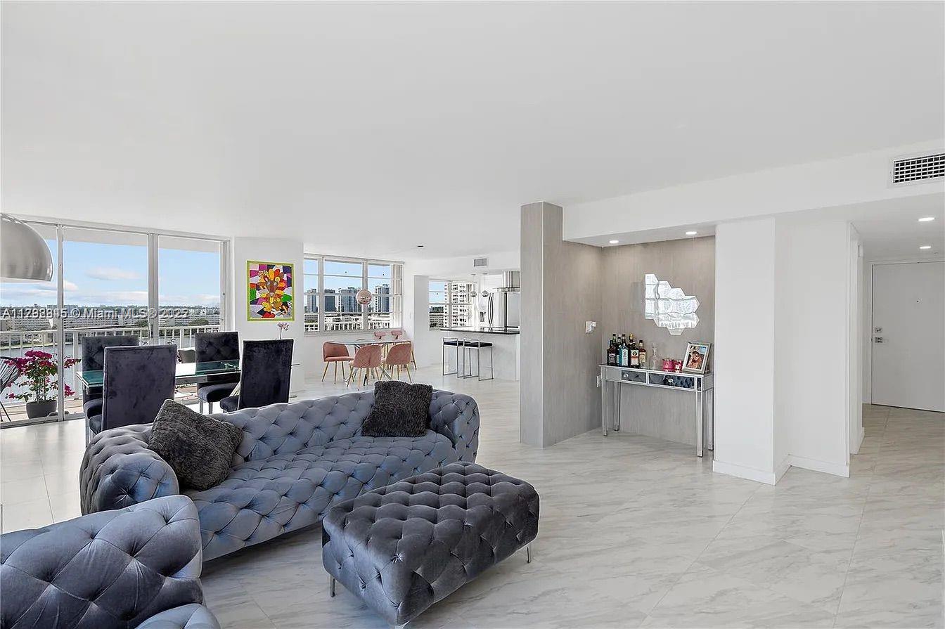 Property photo # 8