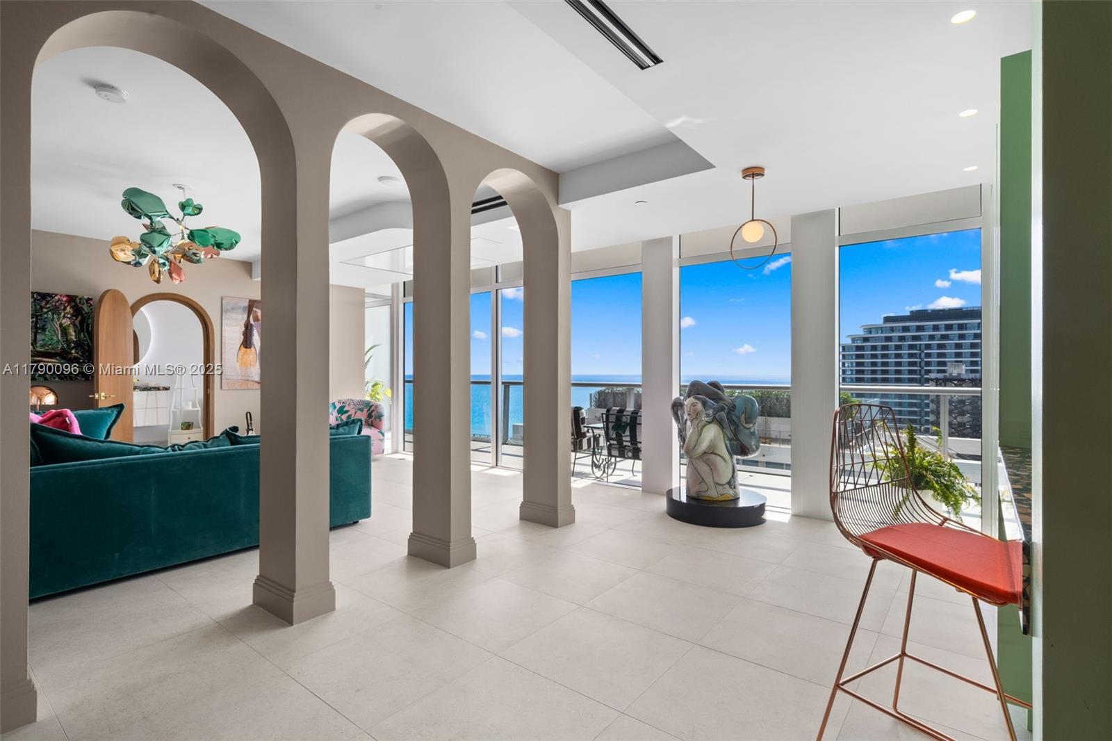3737 Collins Ave #S-1303, Miami Beach FL 33140