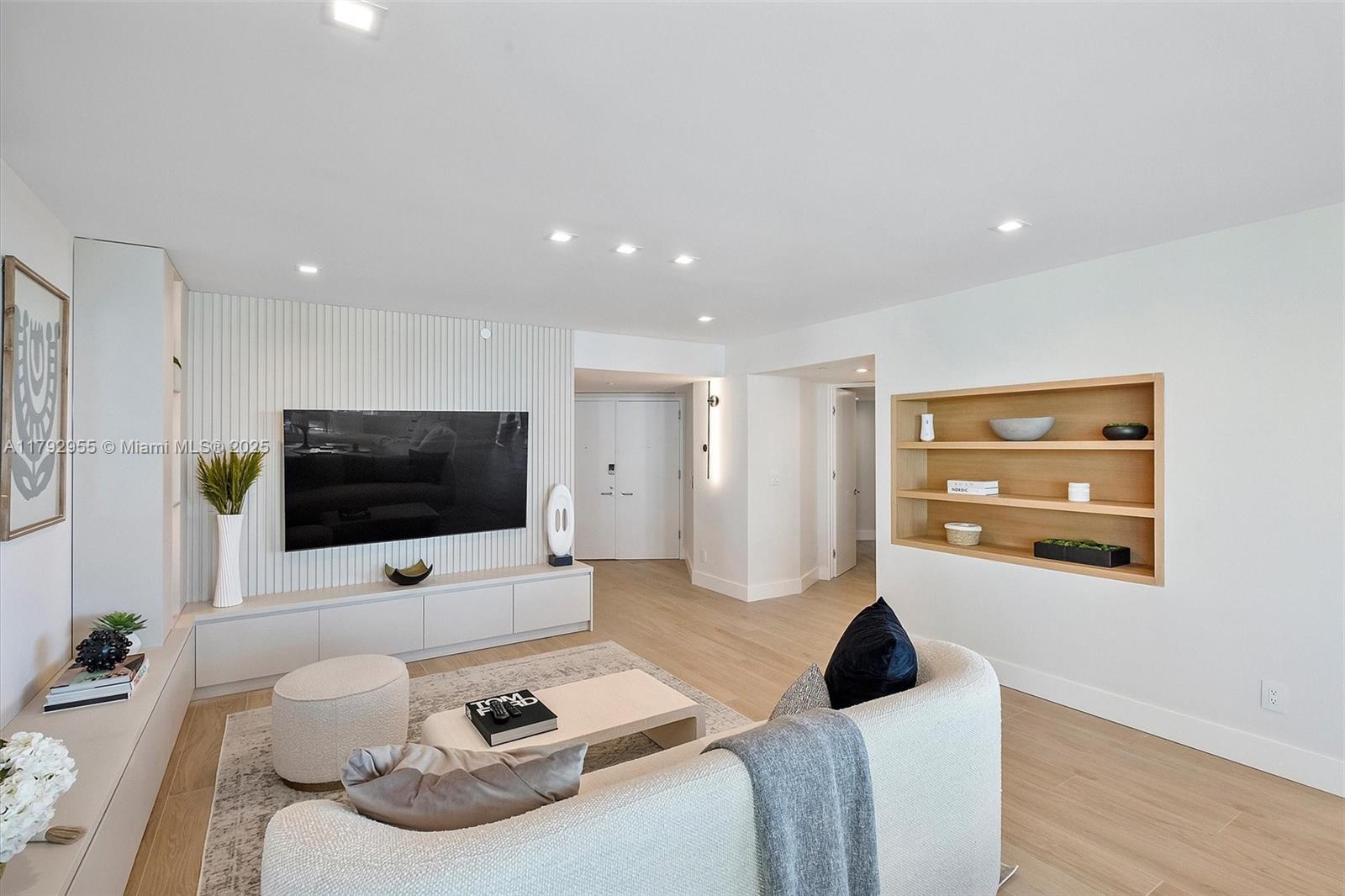 Property photo # 9