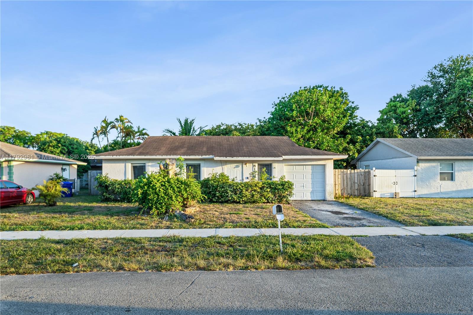 8170 SW 5th St, North Lauderdale, Florida image 1