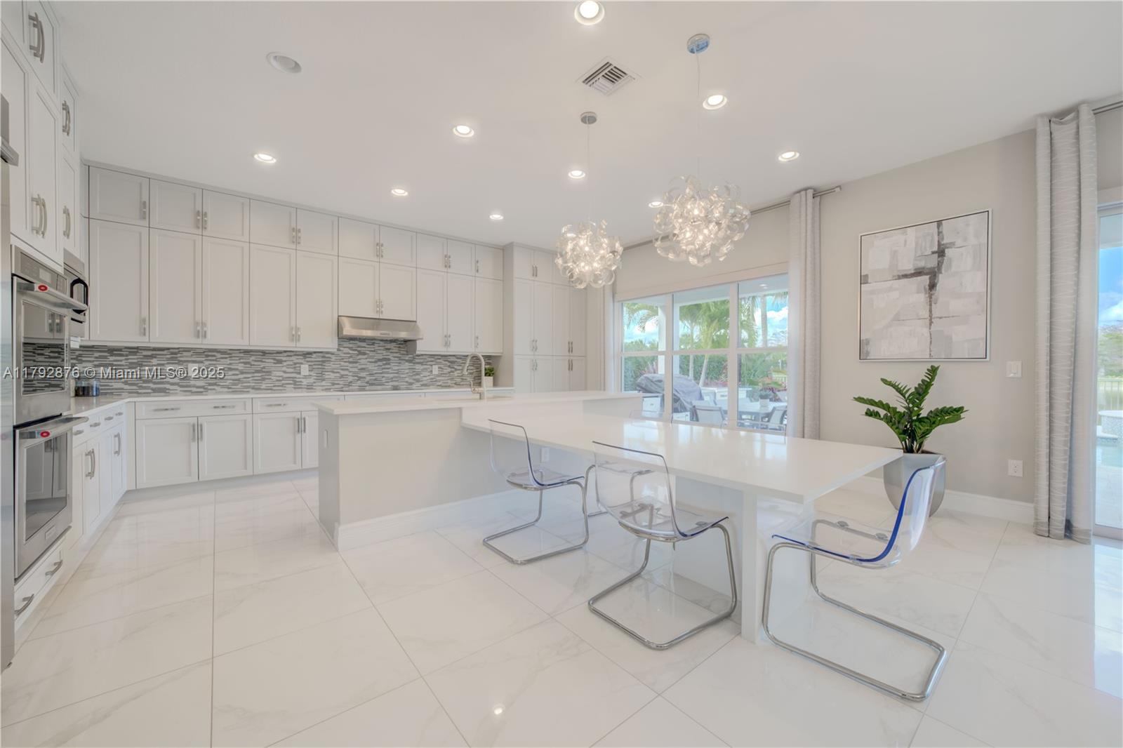 Property photo # 2