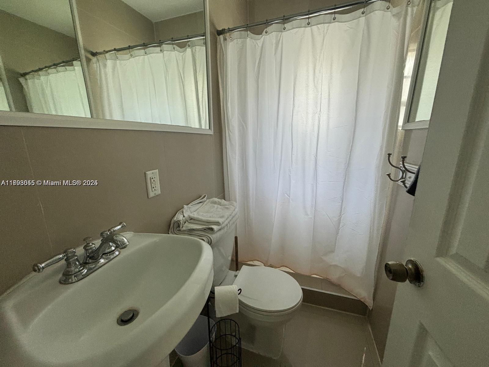 Property photo # 2