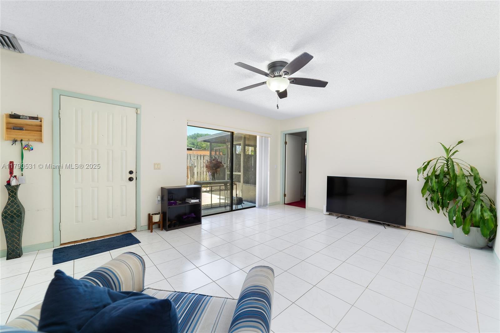 720 7th Ln, Green Acres, Florida image 4