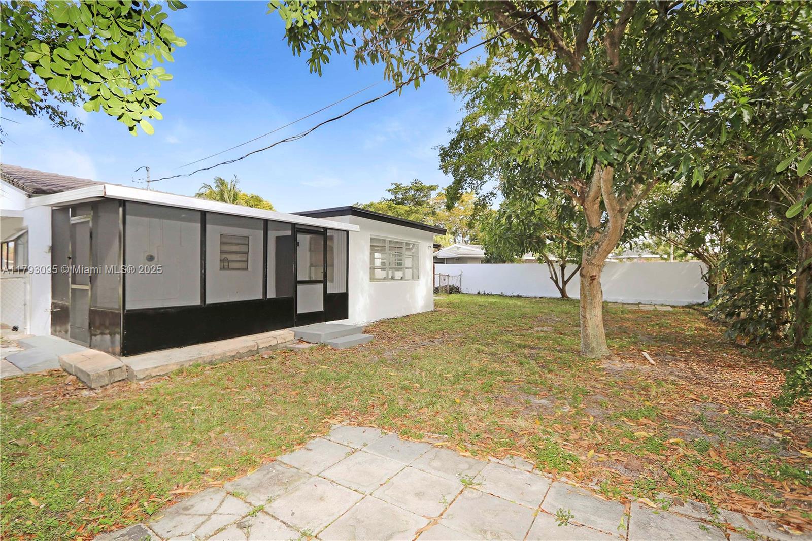 610 NW 38th Ct, Deerfield Beach, Florida image 25