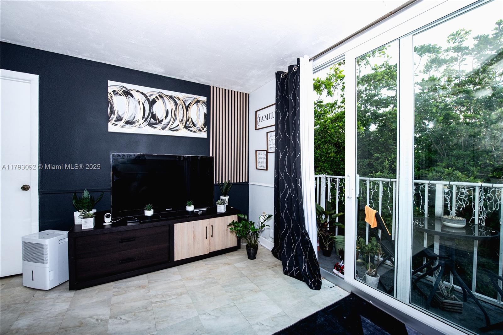 Property photo # 3