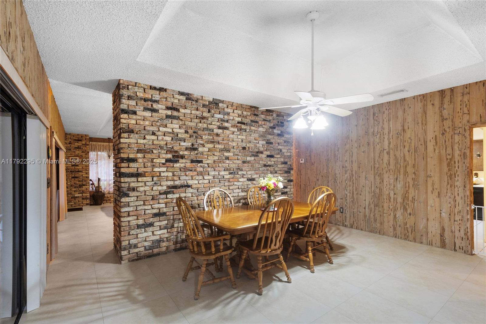 8261 SW 186th St, Cutler Bay, Florida image 13