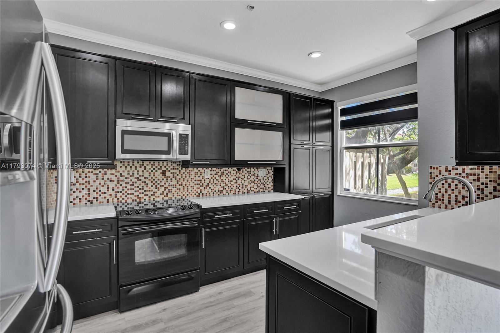 Property photo # 2