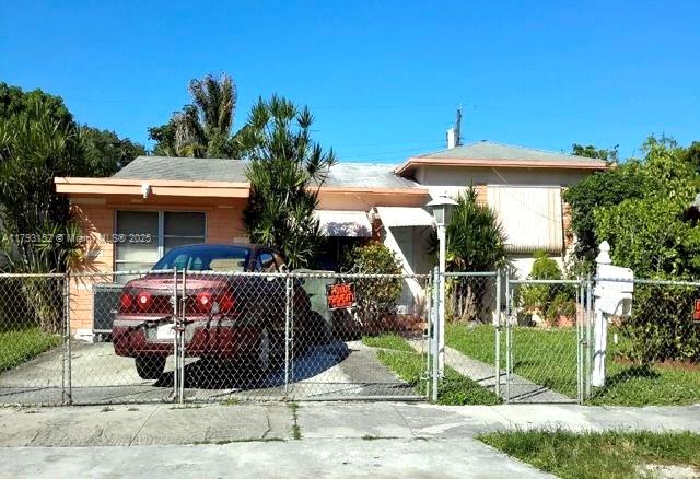734 NW 1st St, Hallandale Beach, Florida image 1