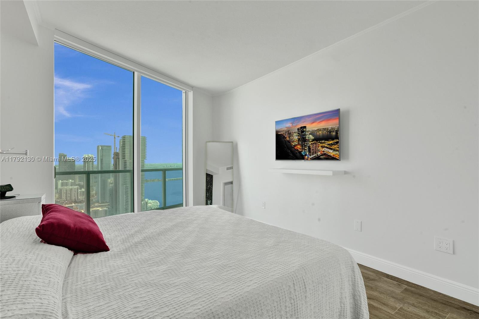 Property photo # 8