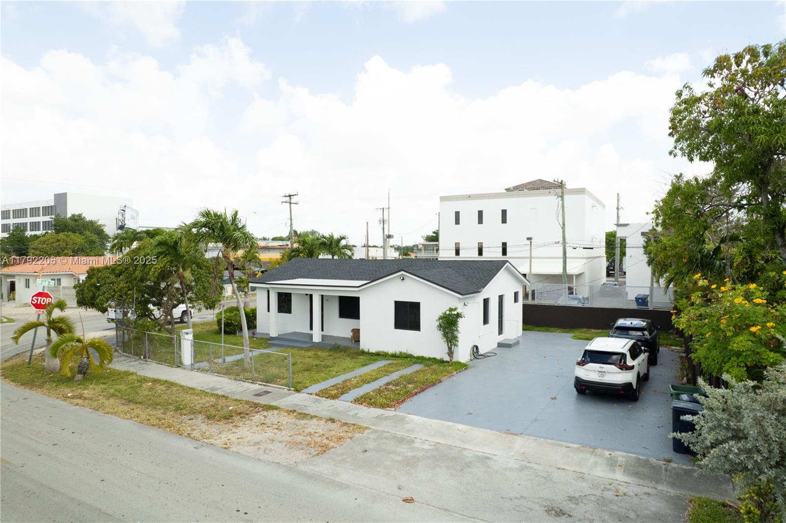 Property photo # 0