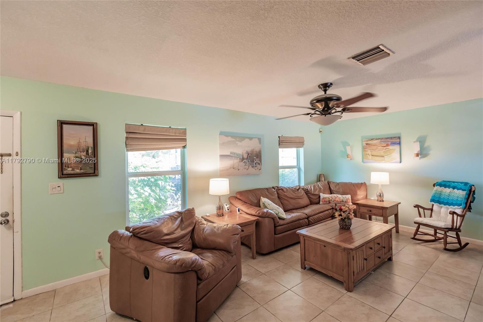 11560 NW 26th St, Plantation, Florida image 10