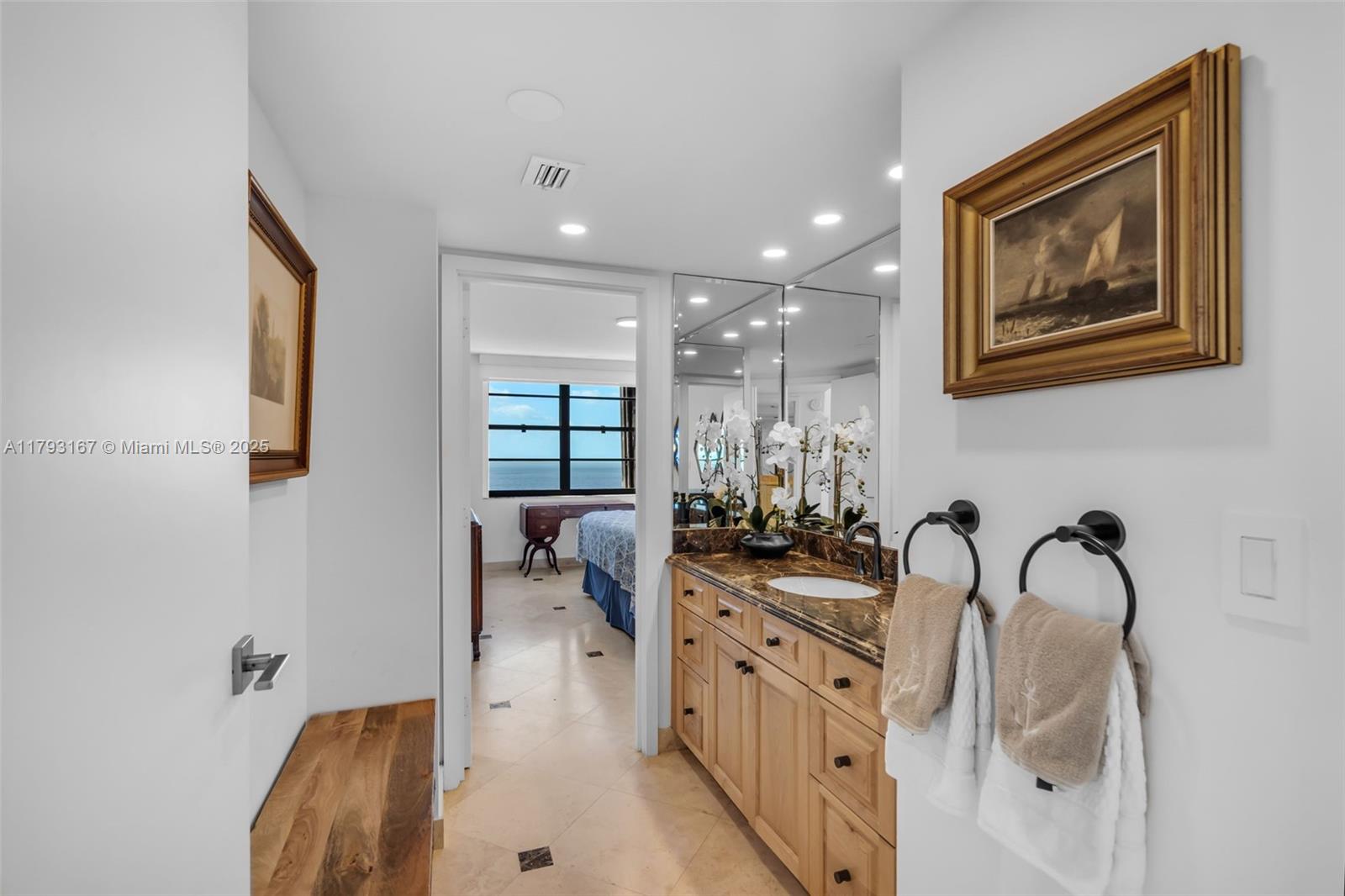 2333 Brickell Ave #1401, Miami FL 33129