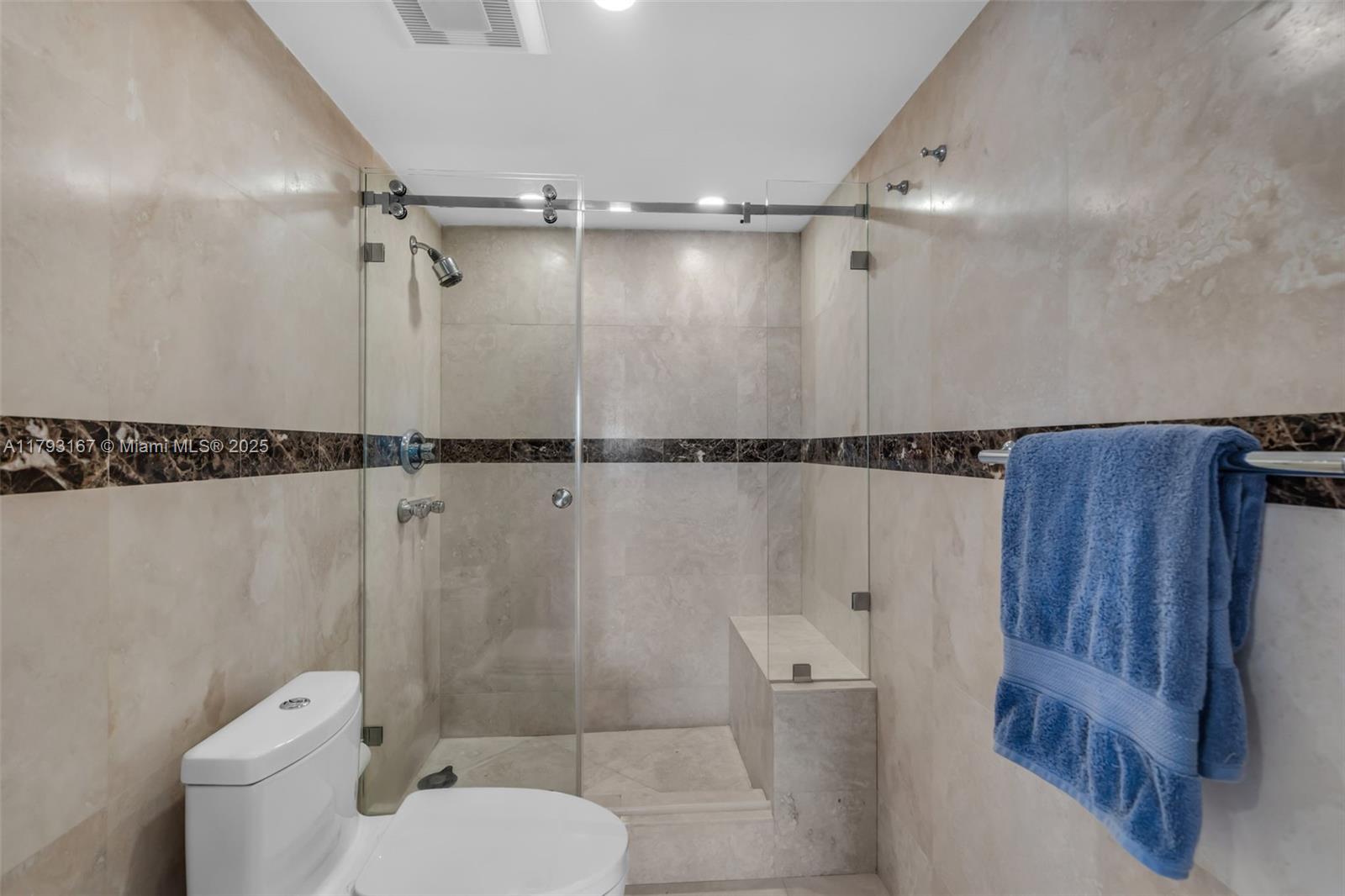 2333 Brickell Ave #1401, Miami FL 33129